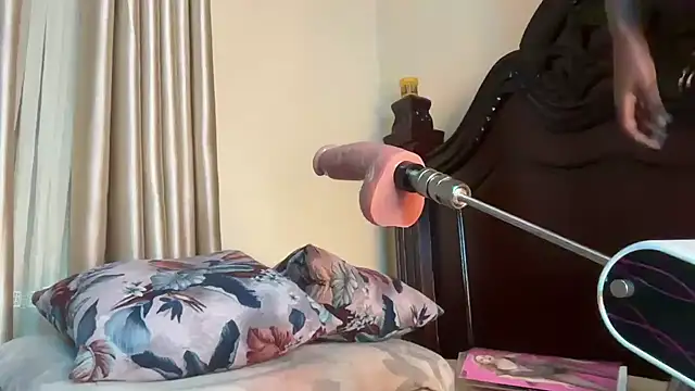 SexyAudreyFuck online show from February 2025 05:15:01 PM