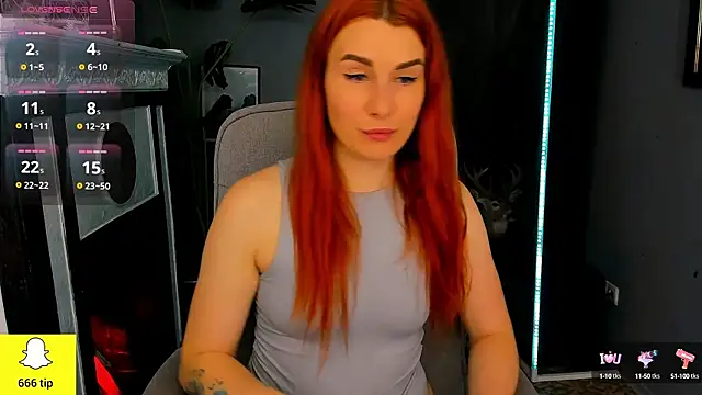 Snapshot of YrKiraXO chatting on March 2025 06:27:01 AM YrKiraXO online show from March 2025 06:27:01 AM