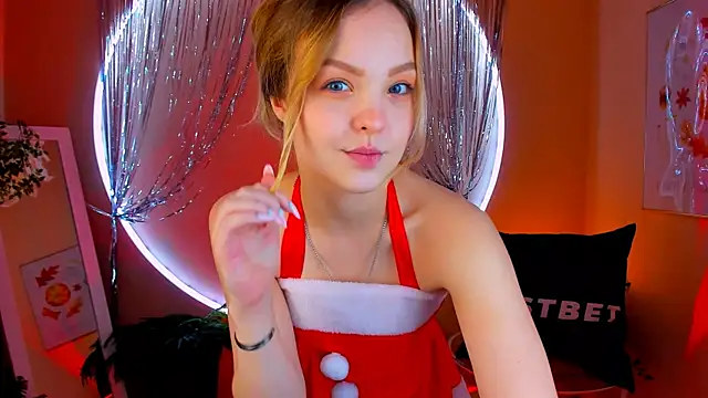 Snapshot of stay_with_alice chatting on December 2024 01:49:02 PM stay with alice online show from December 2024 01:49:02 PM