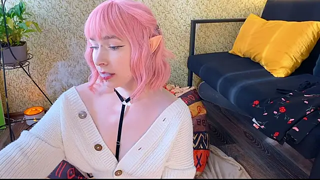 EmmyAmbros online show from March 2025 12:11:02 PM