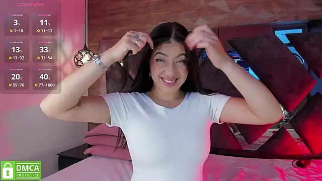 Snapshot of Venus_velez_ chatting on February 2026 12:01:02 PM Venus velez online show from February 2026 12:01:02 PM