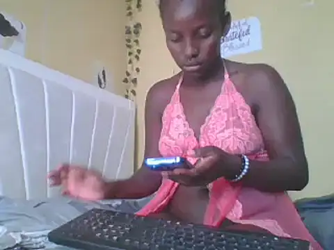 HoLy-ViRgiN online show from February 2025 12:06:02 PM