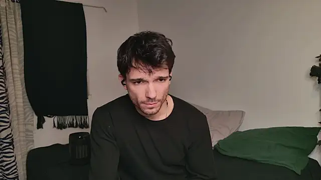 JackDesFeux online show from December 2025 12:30:01 AM