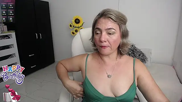 ana milf online show from January 2025 02:52:01 AM