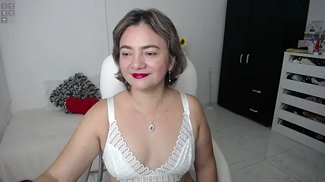 ana milf online show from March 2025 10:44:02 AM