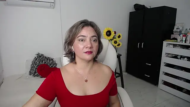 ana milf online show from March 2025 03:02:01 PM