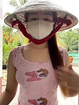 BabyThree  online show from November 2025 08:15:02 AM