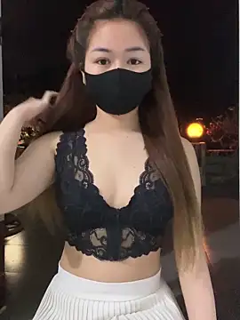 BabyThree  online show from February 2026 02:45:01 PM