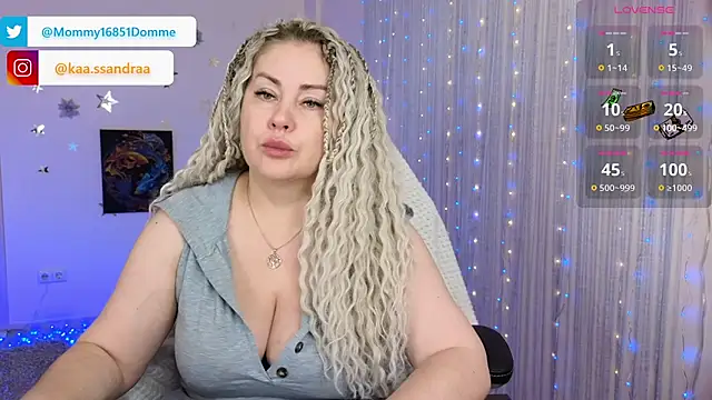 misskaassandraa online show from December 2024 05:14:01 PM