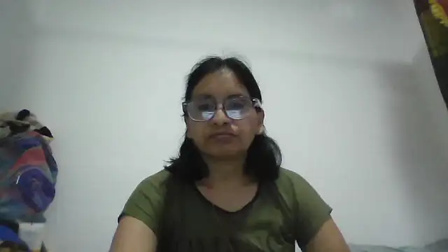 titssmall123 online show from November 2025 06:43:01 PM