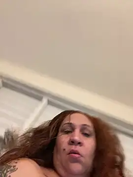 ladycreamypr2 online show from February 2026 11:34:02 PM