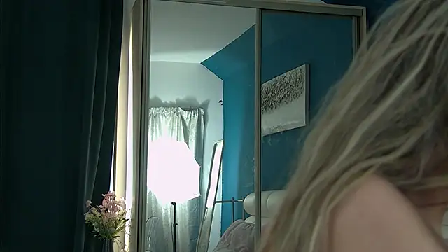 Yanira Muslim online show from February 2025 08:29:02 AM