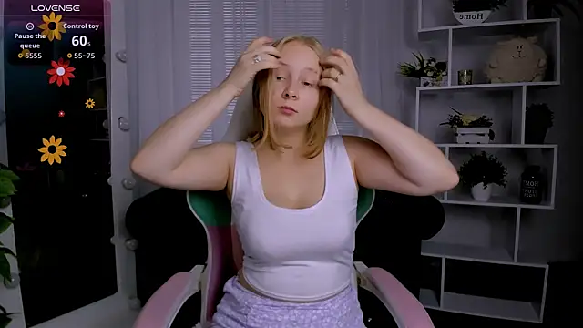 Ketrin n  online show from November 2025 06:12:02 AM