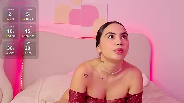 innocentlady  online show from October 2025 02:07:02 PM