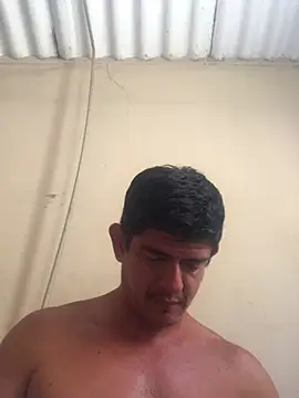 Snapshot of Marobronco chatting on February 2026 03:57:01 PM Marobronco online show from February 2026 03:57:01 PM