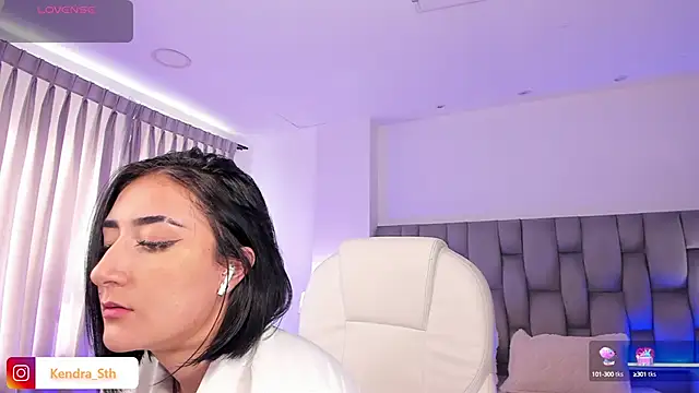 kendra scoth online show from January 2025 07:07:01 PM