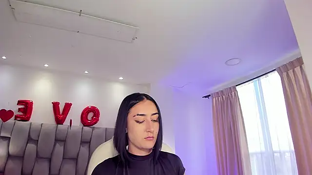 kendra scoth online show from February 2025 07:49:01 PM