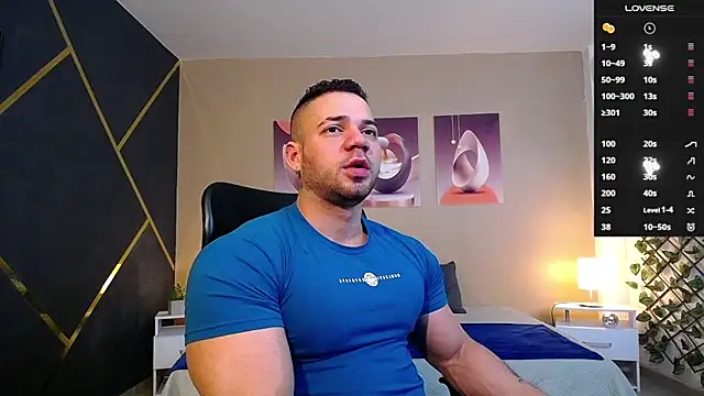 Snapshot of JeremyLowe chatting on December 2024 01:11:01 PM JeremyLowe online show from December 2024 01:11:01 PM