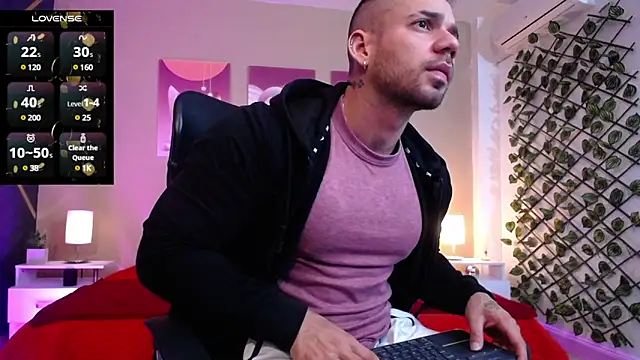 Snapshot of JeremyLowe chatting on March 2025 01:24:02 PM JeremyLowe online show from March 2025 01:24:02 PM