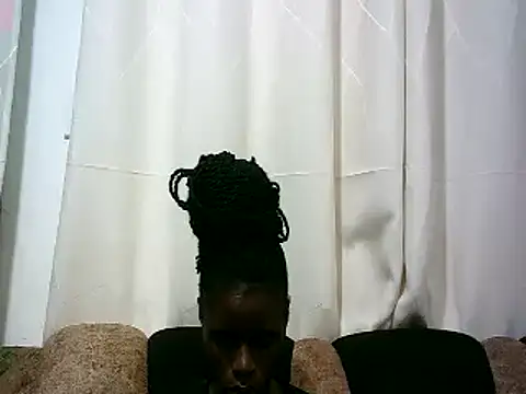 Snapshot of hottgirlval chatting on January 2025 07:50:02 PM hottgirlval online show from January 2025 07:50:02 PM