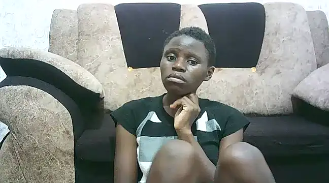 Snapshot of hottgirlval chatting on March 2025 08:42:02 PM hottgirlval online show from March 2025 08:42:02 PM