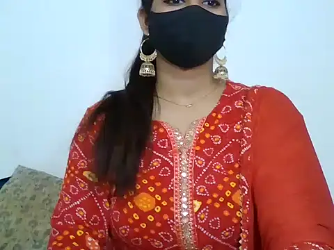 sparkling queen online show from February 2025 04:10:01 PM