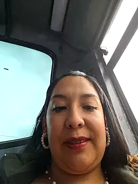 Bella keny online show from December 2024 05:02:01 PM