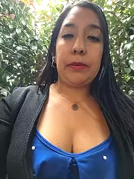 Bella keny online show from January 2025 07:43:01 PM