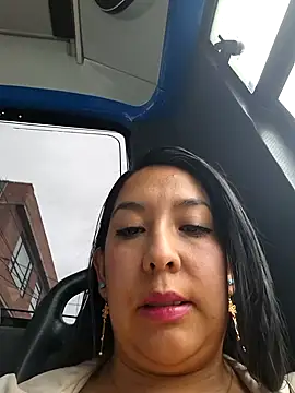 Bella keny online show from February 2025 01:30:02 PM