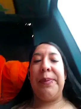 Bella keny online show from April 2026 07:58:02 PM