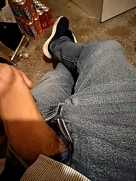 A man in public online show from October 2025 11:28:01 AM