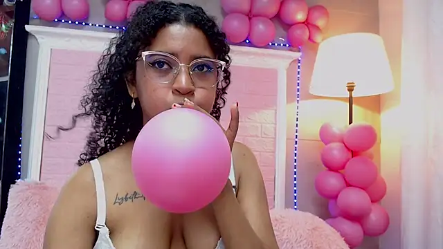 JessyZoe online show from February 2025 10:21:02 PM