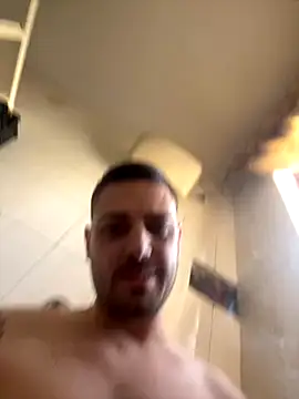 iltoscano95 online show from October 2025 12:02:02 PM