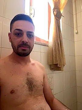 iltoscano95 online show from October 2025 12:03:01 PM