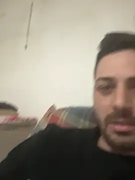 iltoscano95 online show from April 2026 07:08:01 PM