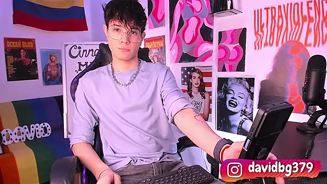 cinnamon boyxxx online show from March 2025 12:54:02 AM