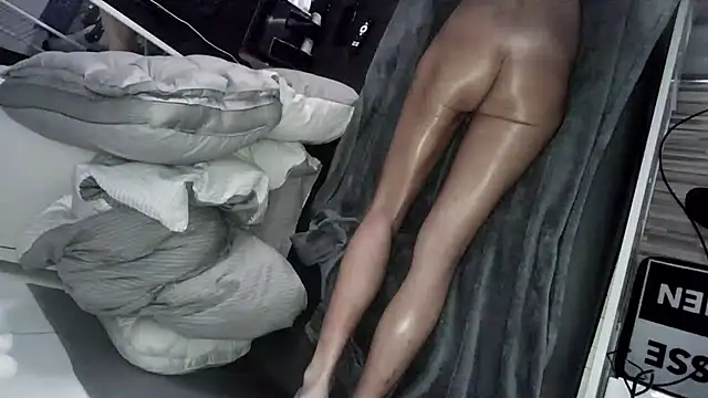 only1po online show from December 2024 10:21:01 PM