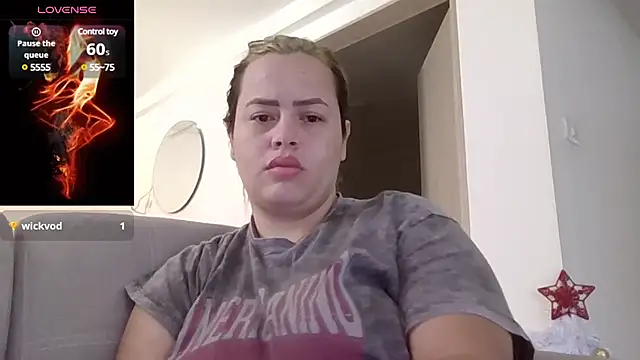 saramartinez1000 online show from December 2024 03:44:01 PM