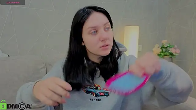 Kvetachka online show from September 2025 12:25:02 AM