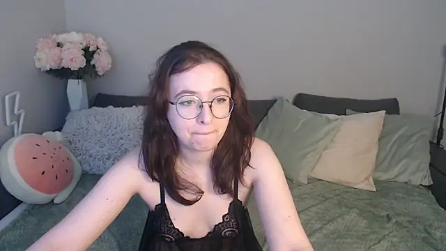 Mini Diva online show from March 2025 09:14:01 AM