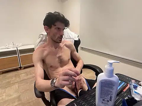 nicolaaaaas online show from October 2025 04:44:01 AM