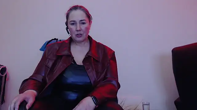 MilfGina online show from January 2025 08:15:02 PM