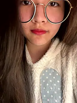 Krixxi22 online show from January 2026 04:43:02 PM