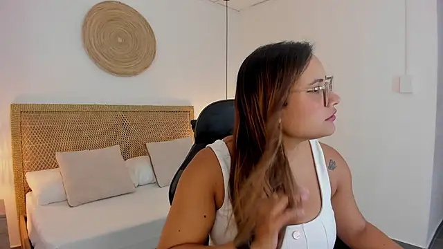 Snapshot of zoe_danae_ chatting on July 2026 12:40:01 PM zoe danae online show from July 2026 12:40:01 PM