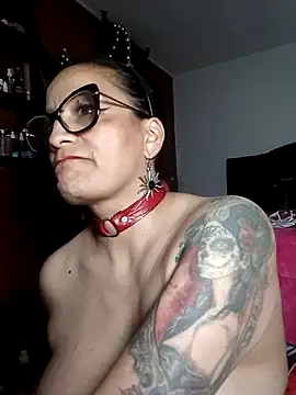 Taylor-hardcore online show from April 2026 04:46:01 AM