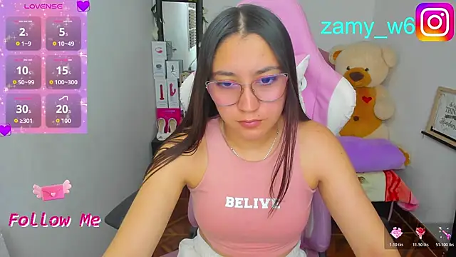 Snapshot of karla_cute01 chatting on May 2026 05:04:01 AM karla cute01 online show from May 2026 05:04:01 AM