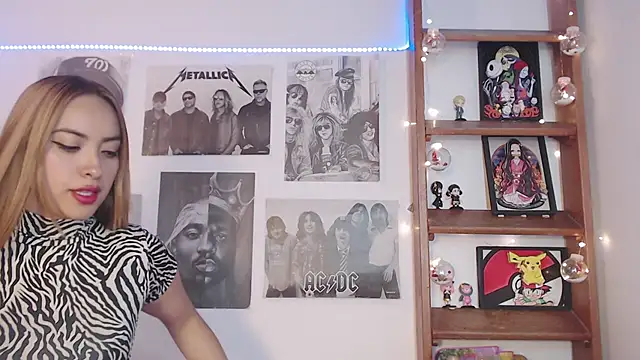 Meowlody online show from December 2024 05:15:01 PM