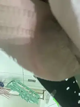 HoneyBuns 05 online show from February 2025 07:38:01 PM