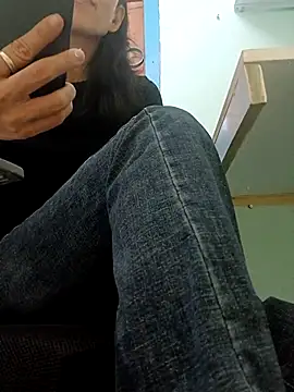 Snapshot of Hana_67 chatting on March 2025 02:32:02 PM Hana 67 online show from March 2025 02:32:02 PM