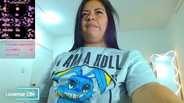 martinna tay online show from January 2025 09:01:01 AM